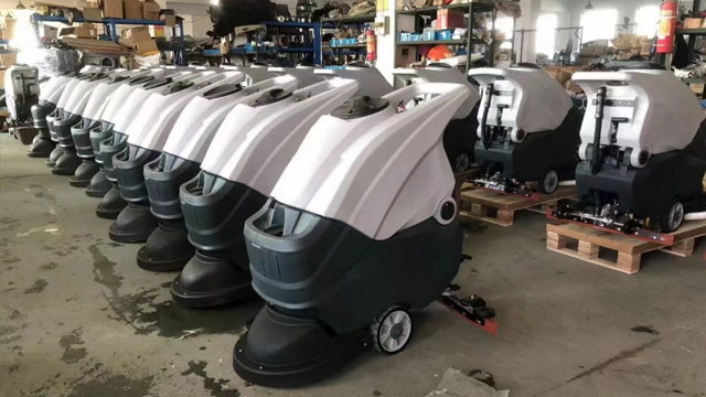 手推式洗地機：辦公大廈的清潔“好幫手”